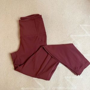 Yogalicious High Waist 7/8 Ankle Legging with Curved Yoke and pockets